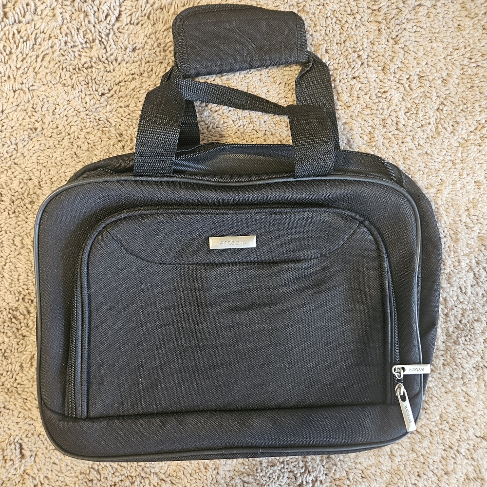 embark Black Laptop Bag Durable and Versatile